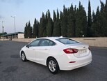 Chevrolet Cruze-9