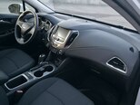 Chevrolet Cruze-12