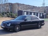 Mercedes E 320 4MATIC-16