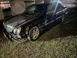 Mercedes E 220-6