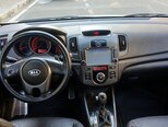 Kia Cerato-8