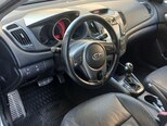 Kia Cerato-10