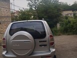 Chevrolet Niva-4