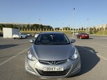 Hyundai Elantra-1