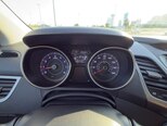Hyundai Elantra-9