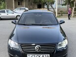 Volkswagen Passat-2