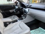 Volkswagen Passat-9