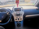 Opel Zafira-4