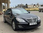 Hyundai Genesis-1