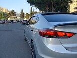 Hyundai Elantra-6