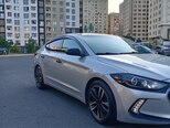 Hyundai Elantra-8