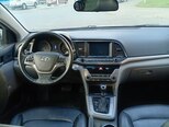 Hyundai Elantra-13