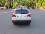 Kia Sorento-2