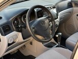 Hyundai Accent-8