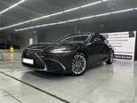Lexus ES 300h-4
