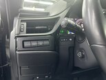 Lexus ES 300h-17