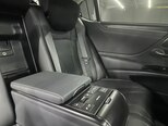 Lexus ES 300h-12