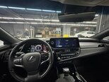 Lexus ES 300h-19