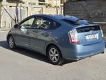 Toyota Prius-7