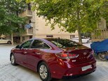 Hyundai Sonata-6