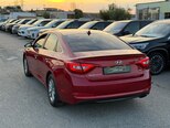 Hyundai Sonata-5
