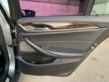 BMW 530-12
