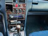 Mercedes E 230-12