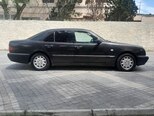 Mercedes E 230-4