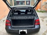 Volkswagen Golf-3