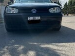 Volkswagen Golf-1