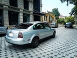 Volkswagen Passat-5