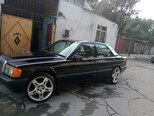 Mercedes 190-2