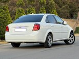 Daewoo Gentra-13
