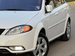 Daewoo Gentra-11