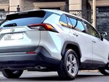 Toyota RAV4-11
