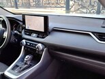 Toyota RAV4-15