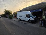 Ford Transit-7