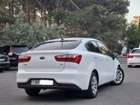Kia Rio-3