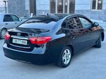 Hyundai Elantra-8