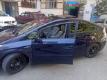 Toyota Prius-10
