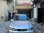 Opel Vectra-2