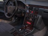 Mercedes E 200-5