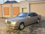 Mercedes E 200-2