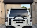 Mitsubishi Pajero-9