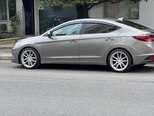 Hyundai Elantra-10