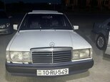 Mercedes 190-1