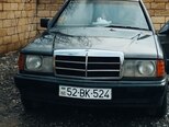 Mercedes 190-1