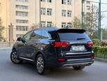 Kia Sorento-34