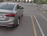 Hyundai Accent-10