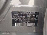 Hyundai Accent-11